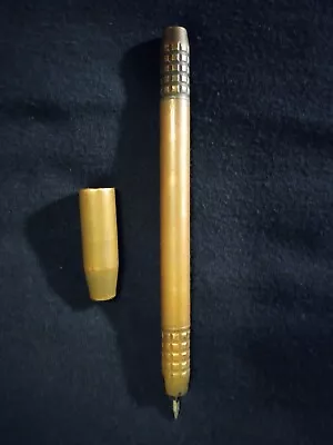 Brass Magnetic Pen / Refillable  • $9.99