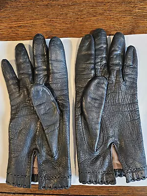 Vintage Women's Black Italian Soft Leather Gloves Size 8 • $20