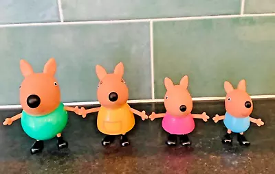 Peppa Pig Bundle   Kylie Kangaroo Family Figures Joey  Mummy & Daddy Rare • £10