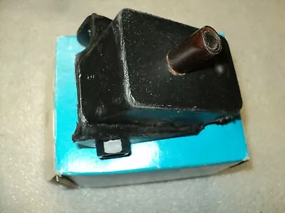 New Cudachallengerroadrunnercharger V-8 Motor Mount (exc. Hemi) • $25