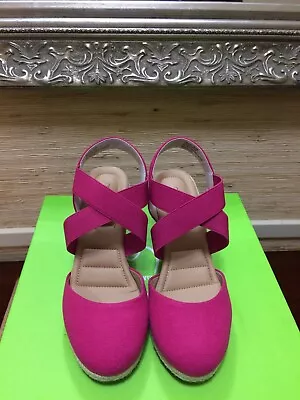 New Me Too Size 10 Braden Hot Pink Espadrille Wedge Sandals 3 1/2 In Heel $89.99 • $89.99