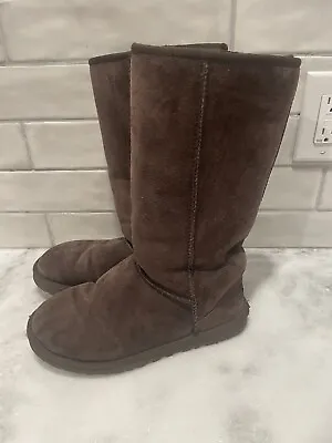 UGG Women's Classic Tall 5815 Brown Suede Round Toe Mid Calf Snow Boots - Size 8 • $24.50