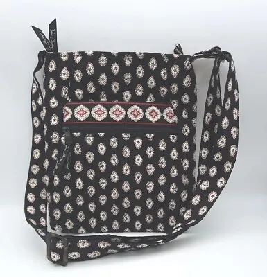 Vera Bradley CLASSIC BLACK Retired Adjustable Cross Body Hipster Purse Bag • $22.49