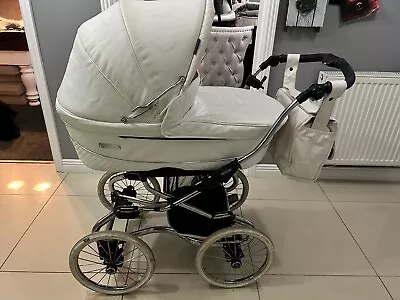 £290 • Buy Baby Pram 3 In 1 Travel System Used