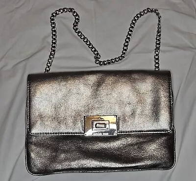 Michael Kors Sloan Leather Clutch Silver With Chain Strap • $29.99