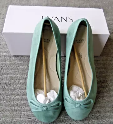 Ladies Shoes Size 9 Extra Wide Eee Green Flat Pumps Evans/arcadia New And Unworn • £4.99