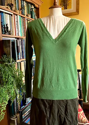 Toast Green Deep V Pure New Wool  Jumper Size 10 Small • £35