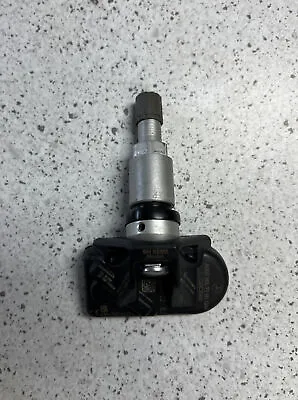 Mercedes Sprinter Tpms Sensor Factory Original New Take Off  A000 905 72 05 Q06 • $19