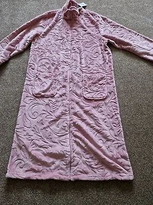 Women Pink Dressing Gown - Zipped-Long Sleeve-Size M-New & Tagged-long Length • £18.99