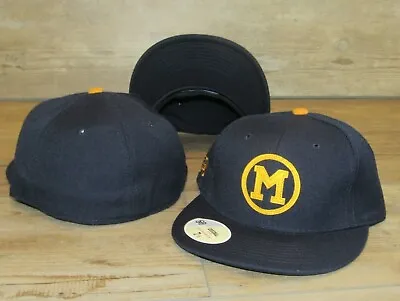 Michigan Wolverines Vintage Logo Stall & Dean Fitted Hat Cap Men's Size 7 3/4 • $16.14