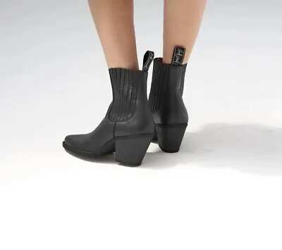 Good Guys “Daisy” Black Vegan Leather Cuban Heel  Ankle Boots Size 8 • $100