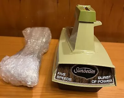 VIntage 1970 SUNBEAM Mixmaster Handheld MIXER 5-SPEED OLIVE GREEN No Cord • $11.99