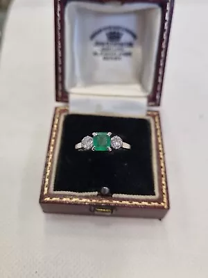 Vintage 18ct Emerald & Diamond Trilogy Ring White Gold Size   N   0. 50ct • £495