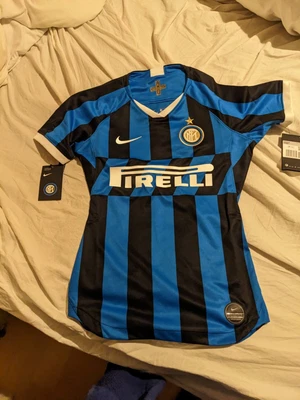 £5 • Buy Inter Milan Womens Shirt XS