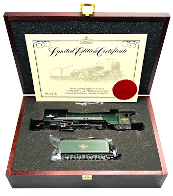 £139.95 • Buy Bachmann 00 Gauge - 32-550 - Br Green Class A1 'tornado' 60163 Wooden Boxed