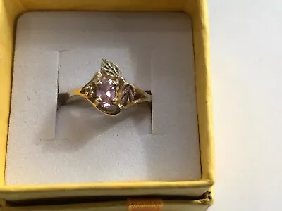 Black Hills Gold 10K Ring ~ W/Pink Sapphire ~ Size 6 ~ 2.34g • $139.95