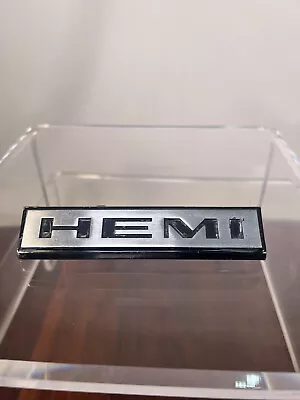 Vintage Hemi Fender Emblem - Part # 2785 558 55309 • $55