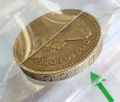 1983 1 Pound Coin Queen Elizabeth II Royal Arms DECUS ET TUTAMEN British Error • $500
