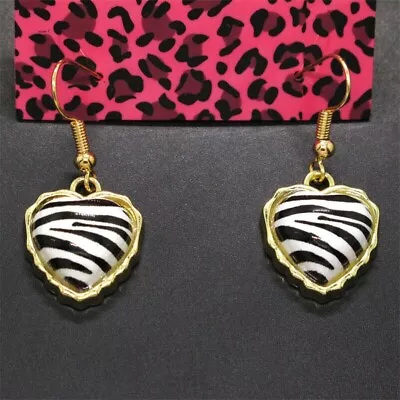 £8.99 • Buy Betsey Johnson's 60's Plump Heart Black & White 18K Gold Filled Hook Earrings