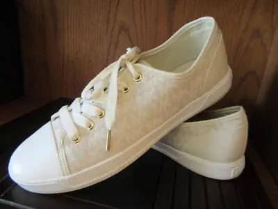 Michael Kors Women's Size 11 Jacquard/Leather Signature Sneakers • $28