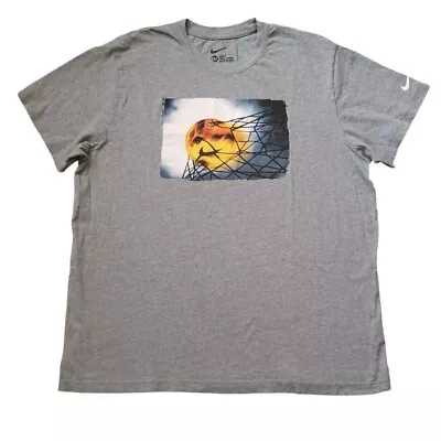 $13.27 • Buy Nike Mens T Shirt XXL Gray Slim Fit Score Graphic Brasil Net Soccer Ball Swoosh