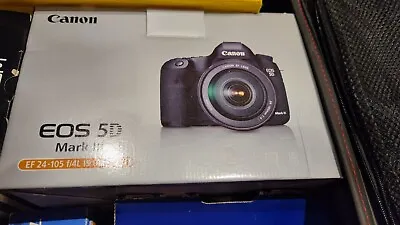Canon EOS 5D Mark III 22.3MP Digital SLR Camera - Black (Body Only) • £275