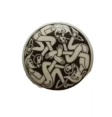 Vintage Celtic Beard Pullers Horizon Porcelain Brooch Pin. Scotland • £3