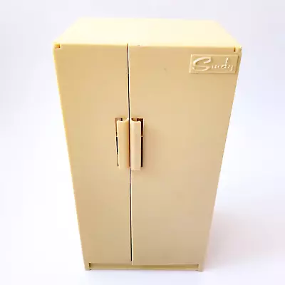 Vintage 1978 Marx SINDY Doll Gold Kitchen Refrigerator With Shelves & Food • $20