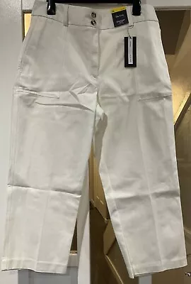 M&S Ladies Evie Straight 7/8th Trousers Size 16 Short Winter White Colour • £8.50