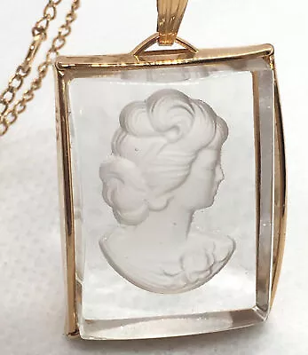Vintage 1976 *sarah Coventry*  Thea  Crystal Intaglio Cameo Pendant Necklace! • $20