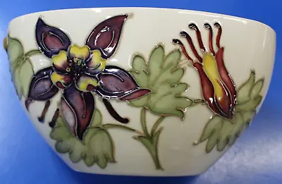 RARE SIGNED Vintage  Moorcroft Floral Bowl 6.5  Across Ivory Pottery Mint Cond.! • $125