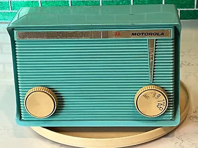 50's MCM Motorola A15 Mini AM Radio DOES NOT TURNS ON PARTS OR RESTORATION RARE • $89.85