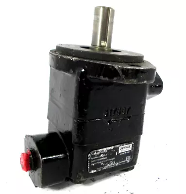 Vickers- 382084- Vane Pump- V10-1P5P-1A20 / V10 1P5P 1A20 • $229.99