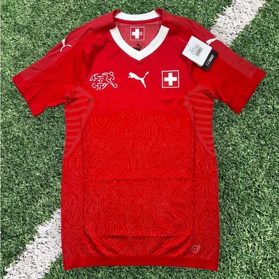 $60.25 • Buy Switzerland Football Shirt Player Issue PUMA Evoknit Home Top 2020 Men's Medium