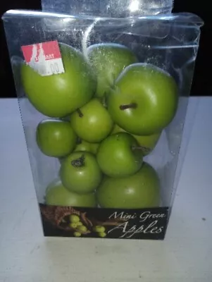 Nib Mini Green Apples Decor • $10