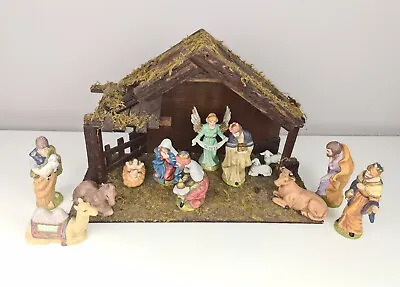 Vintage Christmas Nativity Set Wooden Stable With 11 Ceramic Figures. (45 X 30cm • £20