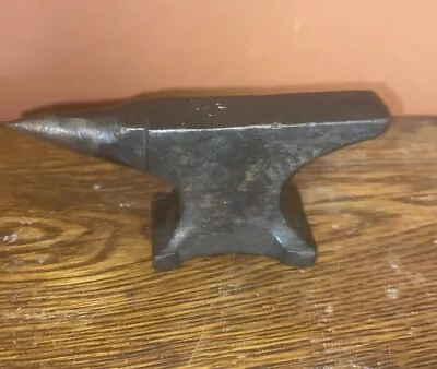 Vintage Unmarked Miniature 18oz. Jewelers Gunsmiths Hobby Cast Iron Anvil Tool • $14.95