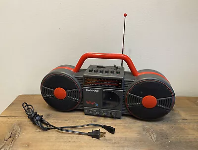 Vintage 80s 90s Magnavox D 8007 BOOMBOX Radio Batteries Or Plug In - Speaker • $69.99