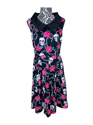 $40 • Buy Hearts & Roses Dress Pink Skull
