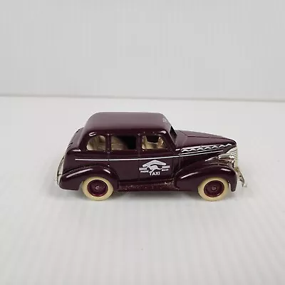 Days Gone Lledo 1939 Chevrolet Car Boomerang Taxi Maroon • $10