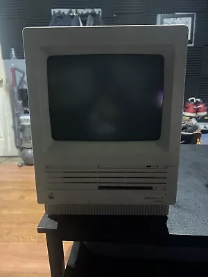 Vintage 1988 Macintosh SE Apple Computer • $200