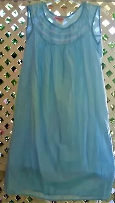 Vtg 1960's Lady Lindsey Blue Waltz Lace Trimmed Summer Breeze Gown S/34 • $3.99