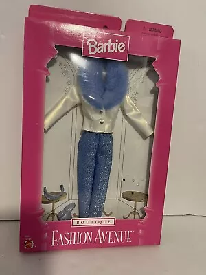 1997 Barbie Fashion Avenue Boutique  Blue Fur/White Winter Ensemble Mattel HTF • $46.49