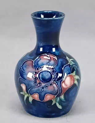 Moorcroft Pink Anemone & Cobalt Art Pottery 3 5/8 Inch Vase C.1928-1953 • $125