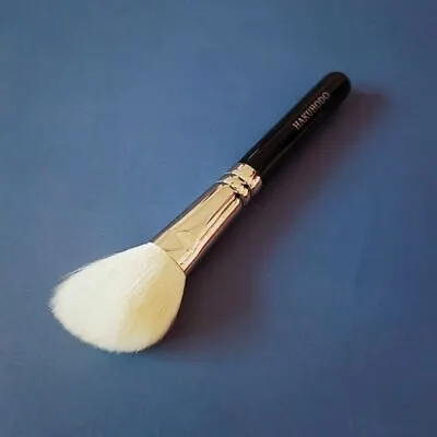 Hakuhodo Brush J4003 Hand Crafted Makeup Highlighter Brush • $15.88