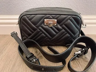 NWT Michael Kors Peyton Quilting Small Camera Crossbody 35T9SP6C5L Women Black • $119