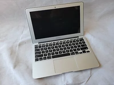 11  Apple MacBook Air - No Cord Parts Only • $60