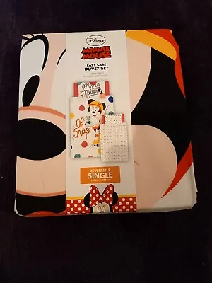 Disney Minnie Mouse Reversible Single Duvet Cover Bedding Set • £17