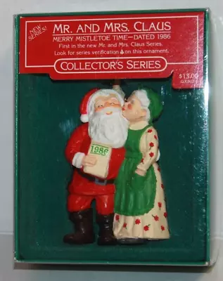 Hallmark Christmas Ornament 1986 Mr & Mrs Claus Mistletoe • $9.99
