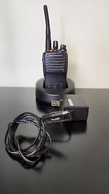 Vertex Standard VX-451-G7-5 UHF Portable Two Way Radio Walkie With Charger • $45